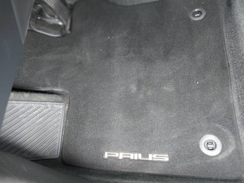 Toyota Prius - Photo 27