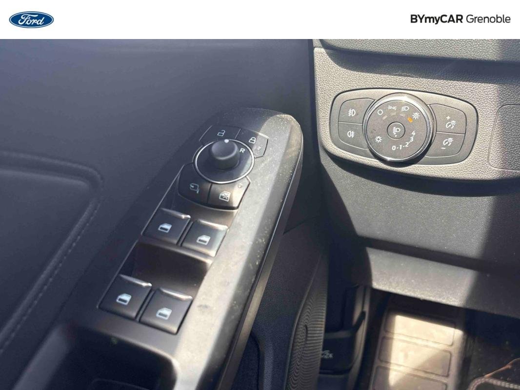 Ford Focus - Photo 17