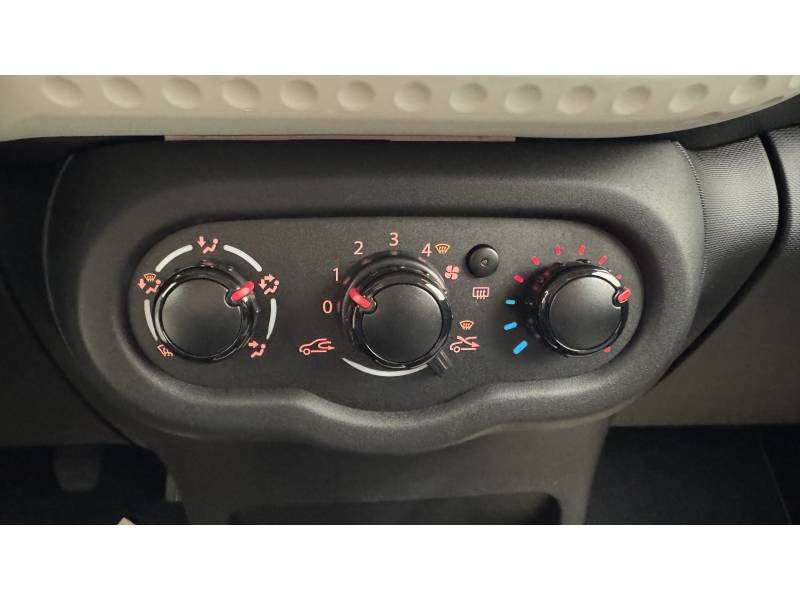 Renault Twingo - Photo 24