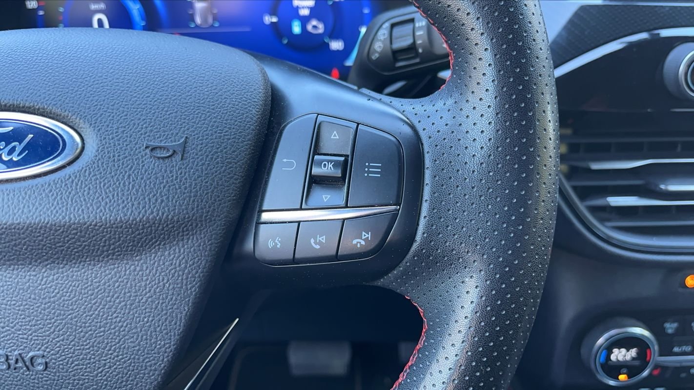 Ford Kuga - Photo 25