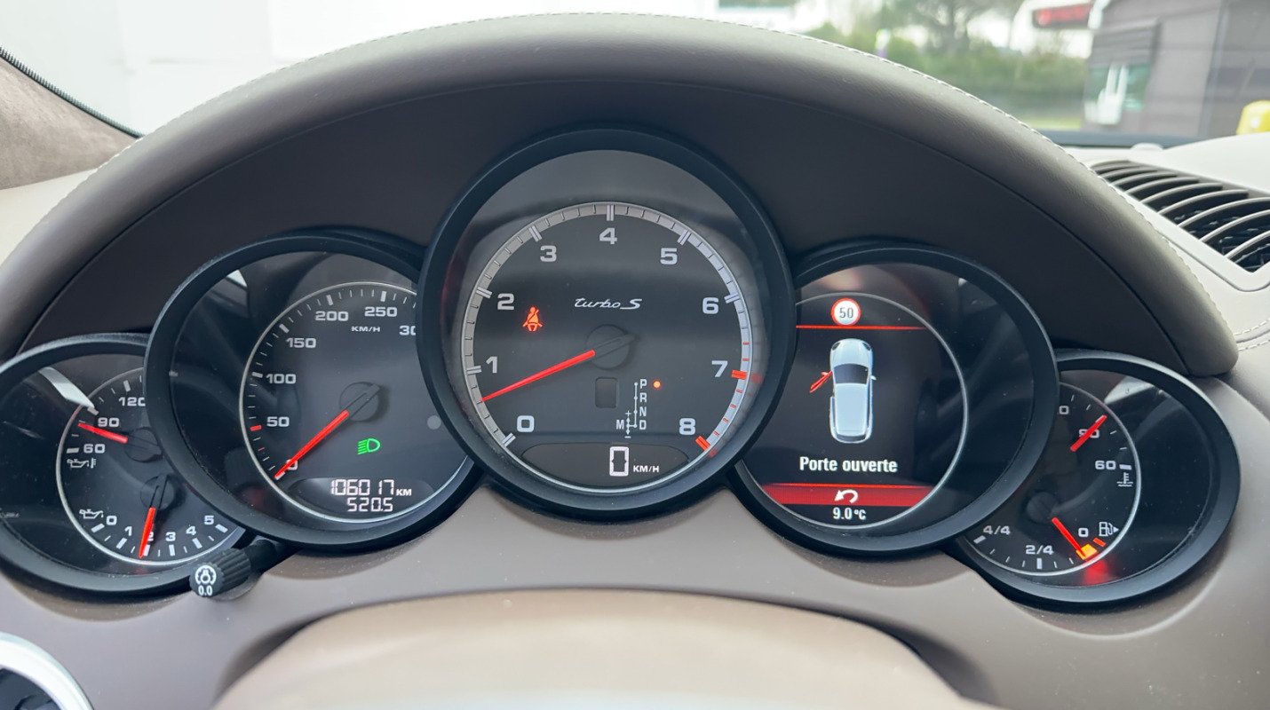 Porsche Cayenne - Photo 12