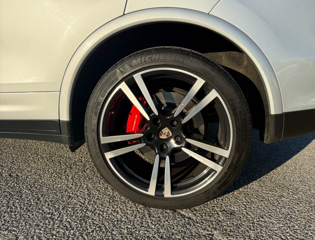 Porsche Cayenne - Photo 19