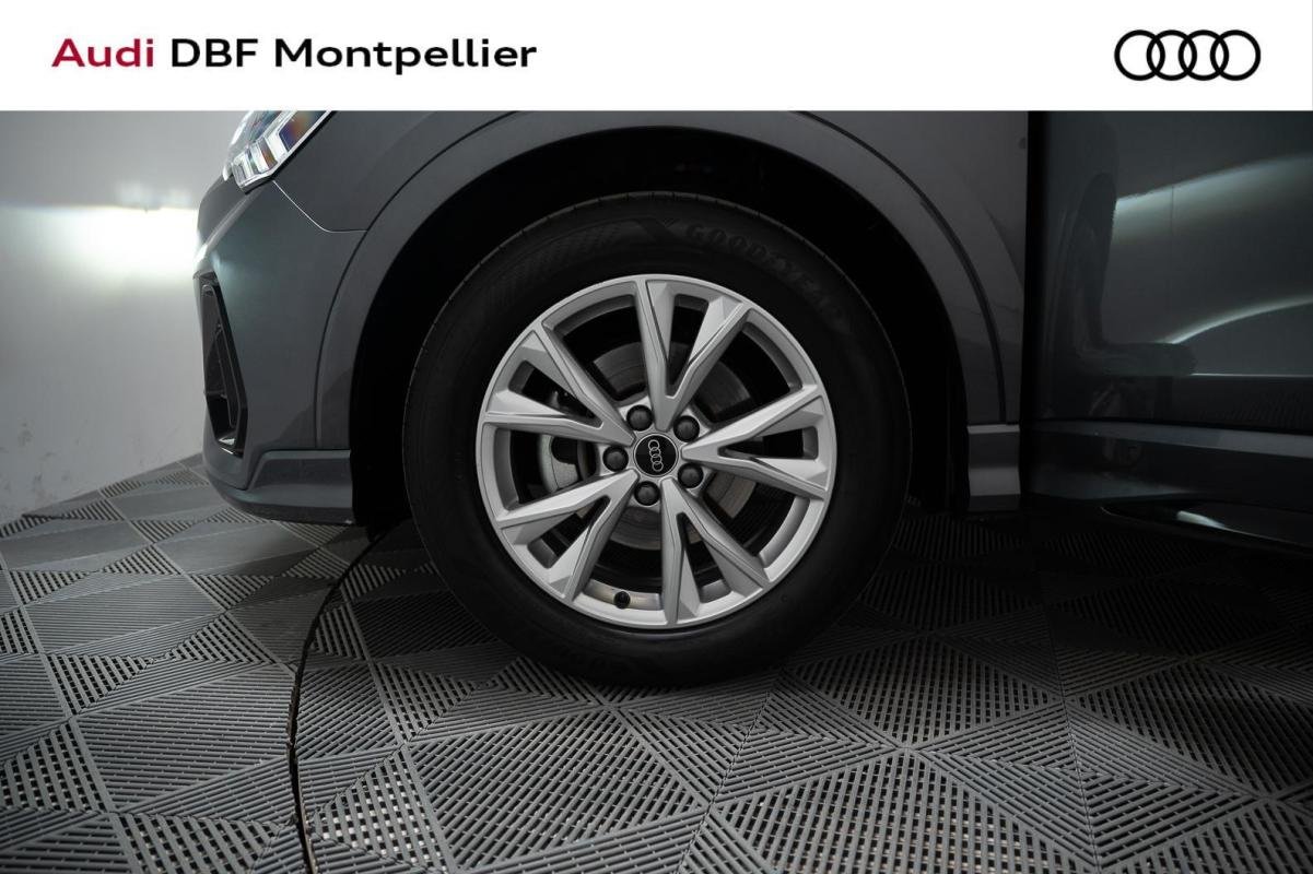 Audi Q3 - Photo 10