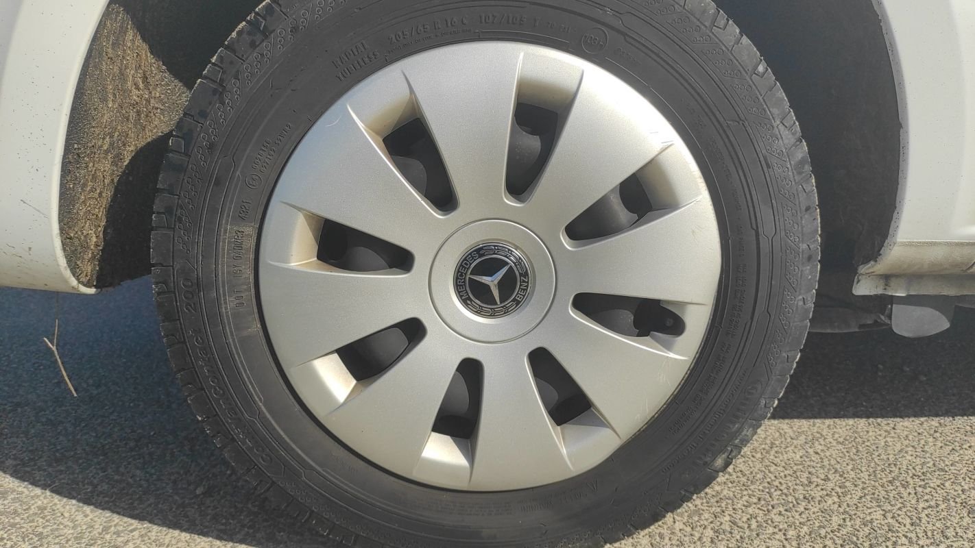 Mercedes Vito - Photo 16