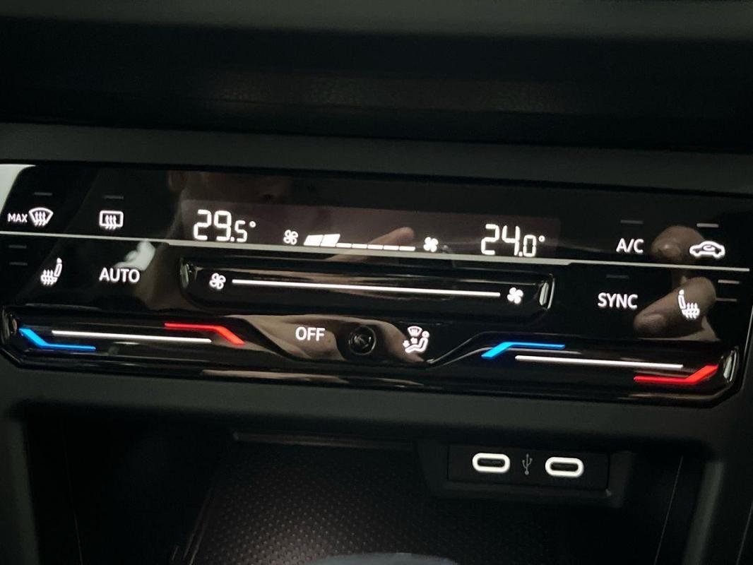Volkswagen Polo - Photo 19
