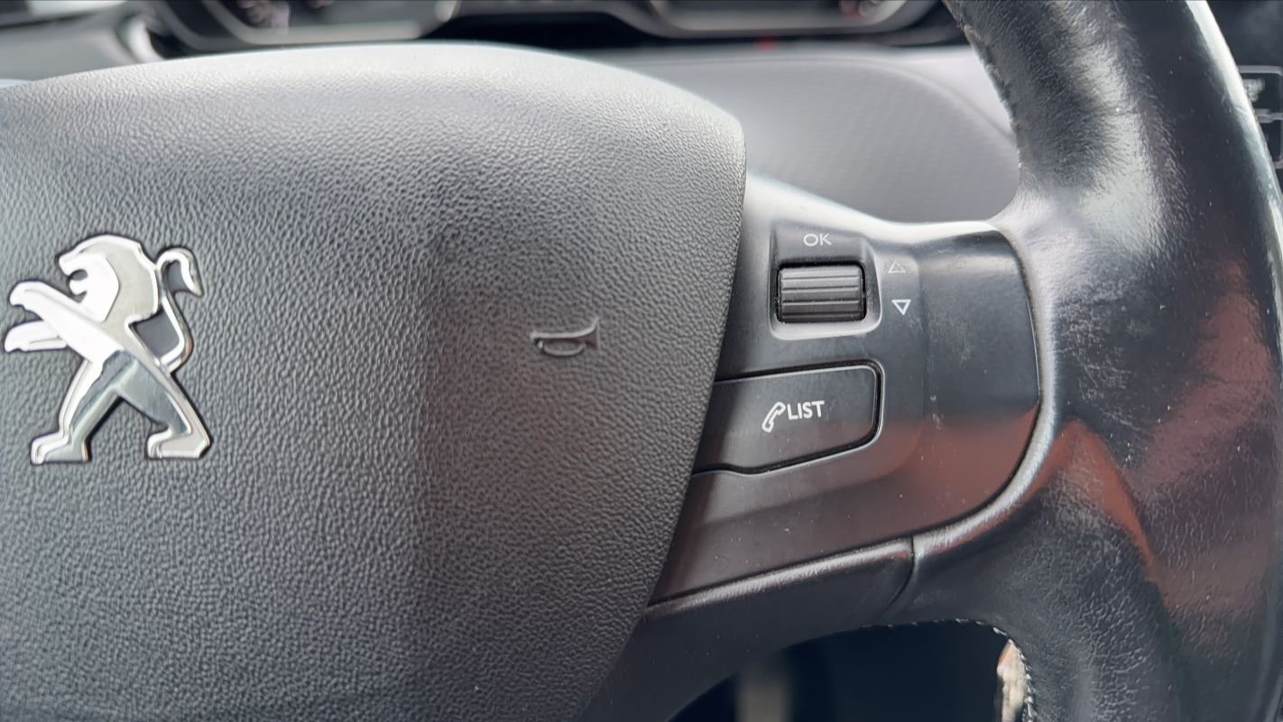 Peugeot 2008 - Photo 29