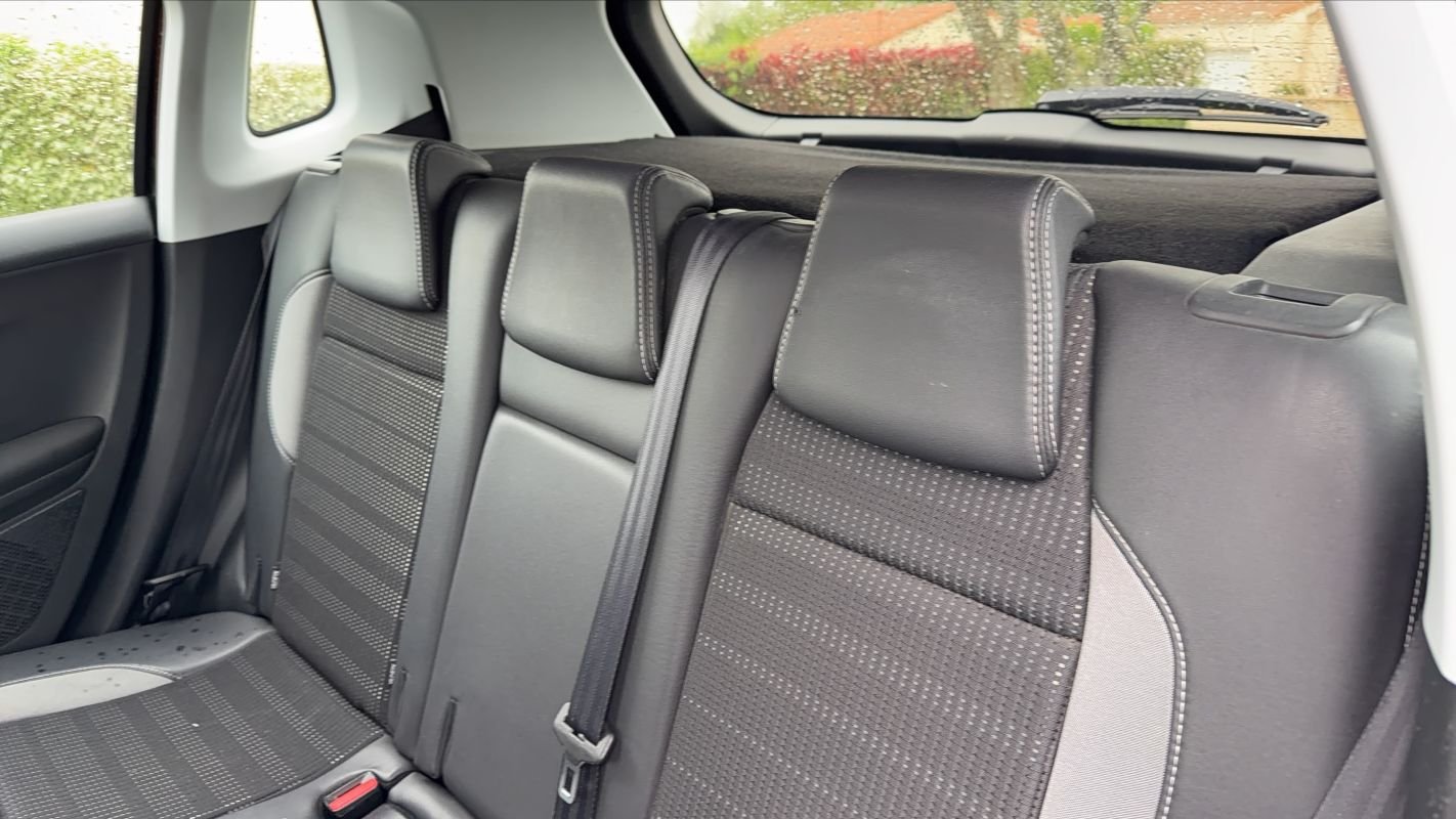 Peugeot 2008 - Photo 9