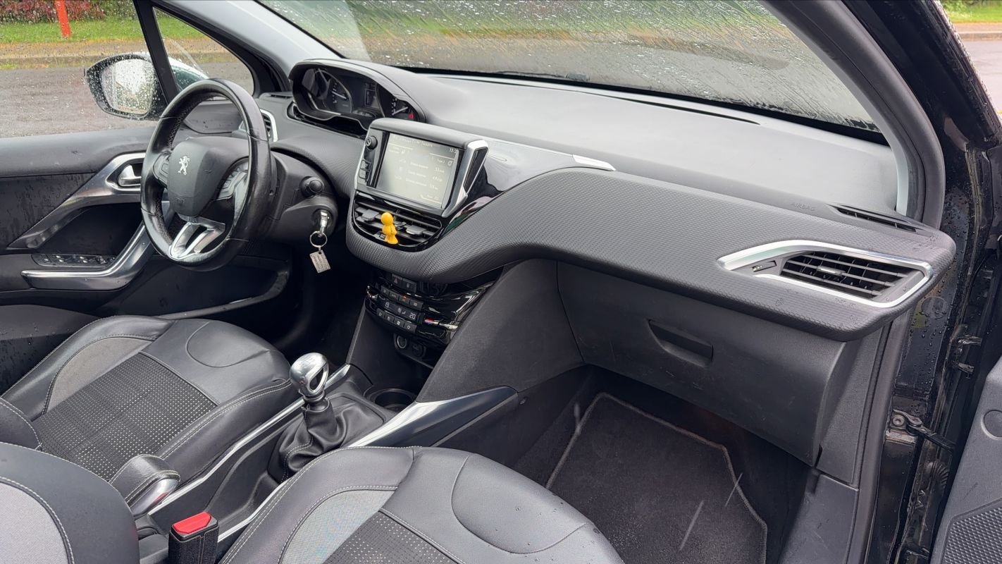 Peugeot 2008 - Photo 10