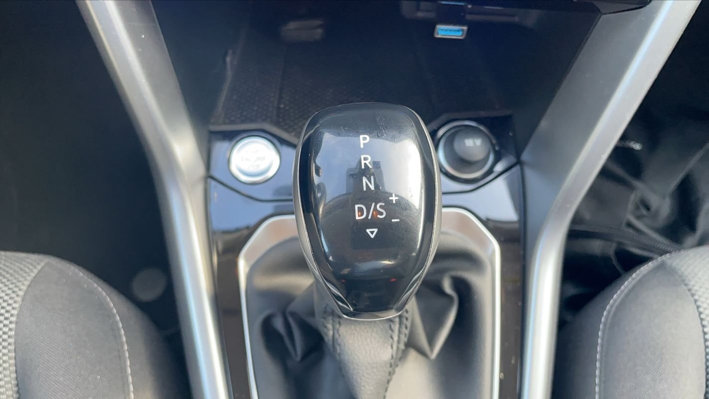 Volkswagen T-Roc - Photo 27