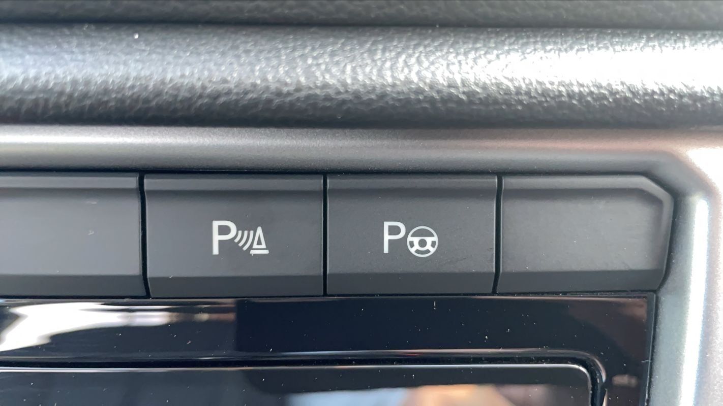 Volkswagen T-Roc - Photo 28