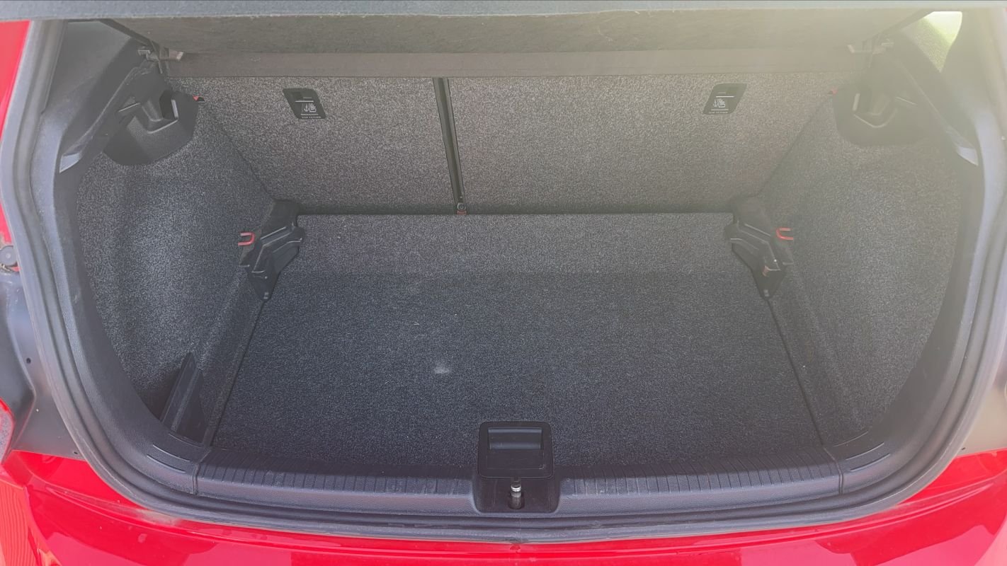 Volkswagen Polo - Photo 14