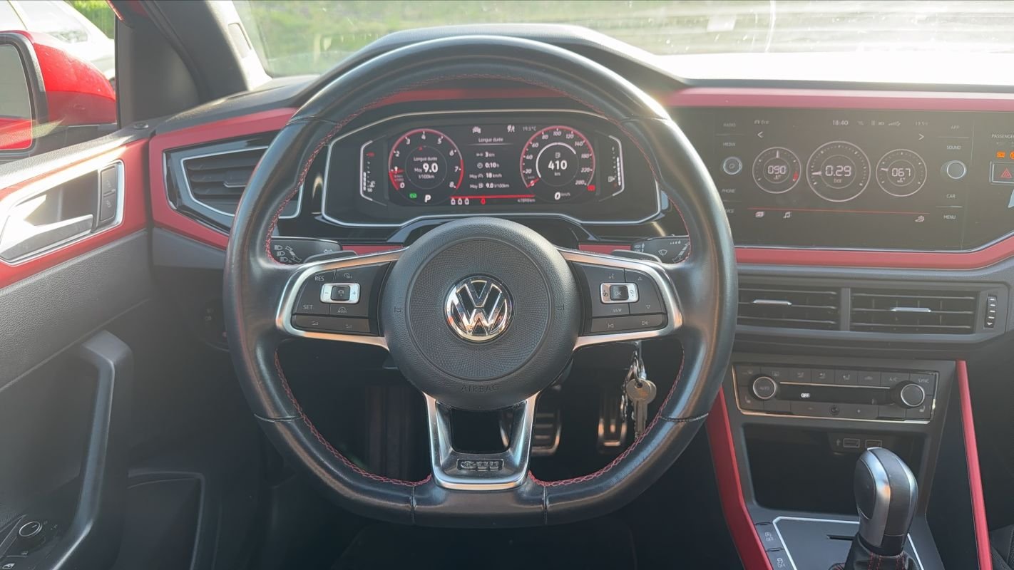 Volkswagen Polo - Photo 24