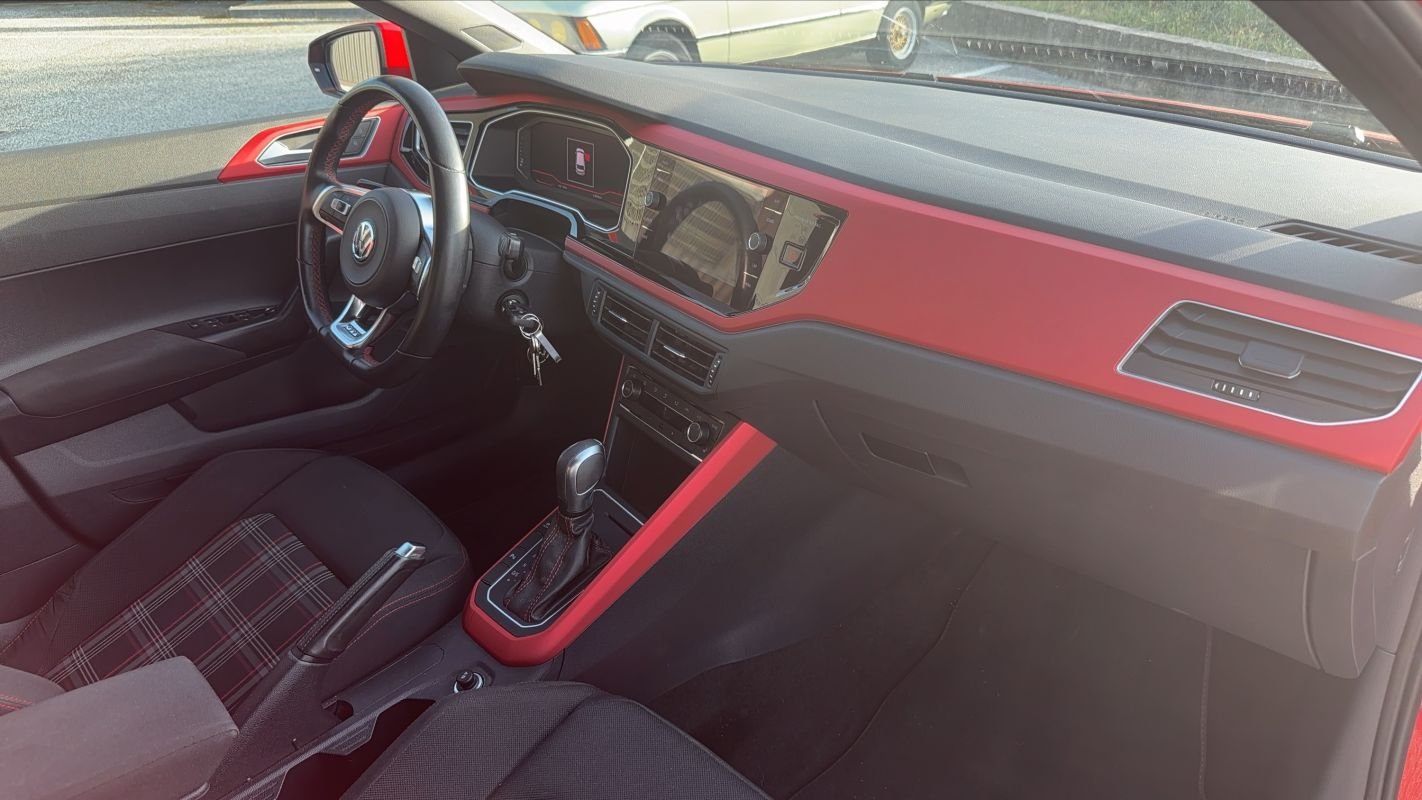 Volkswagen Polo - Photo 10
