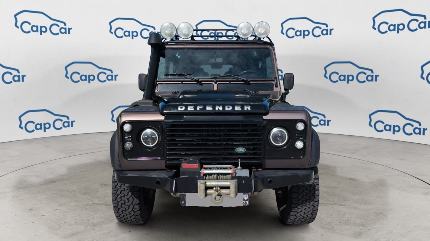 Land Rover Defender - Photo 5