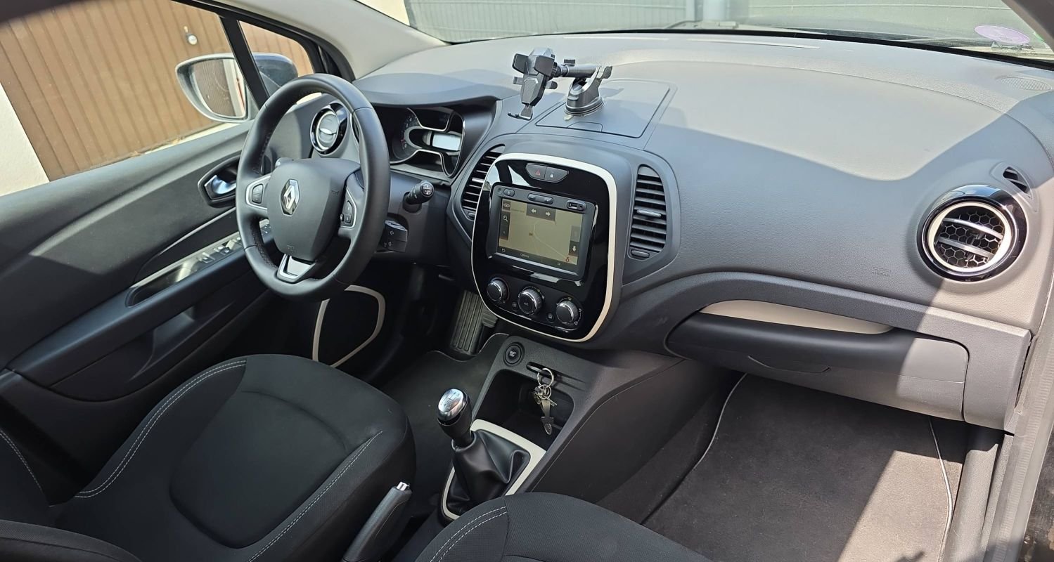 Renault Captur - Photo 10
