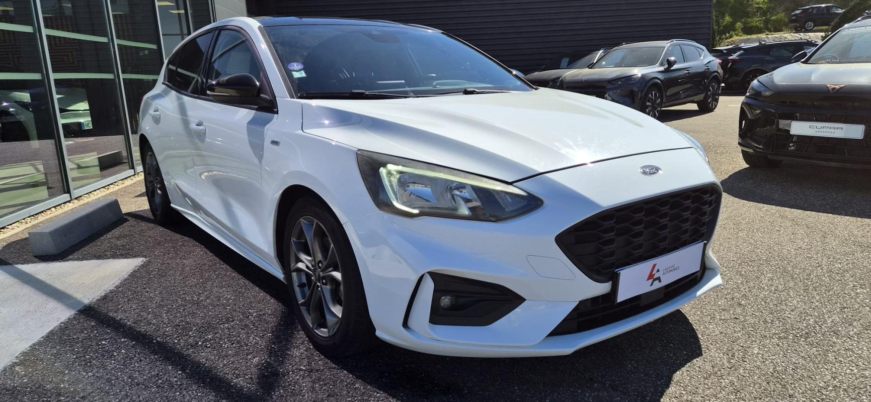 Ford Focus - Photo 5