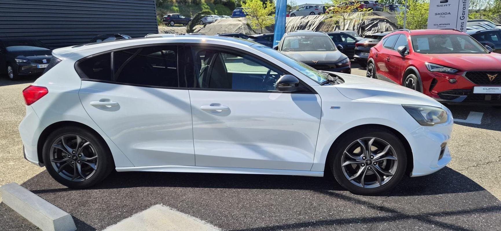 Ford Focus - Photo 7