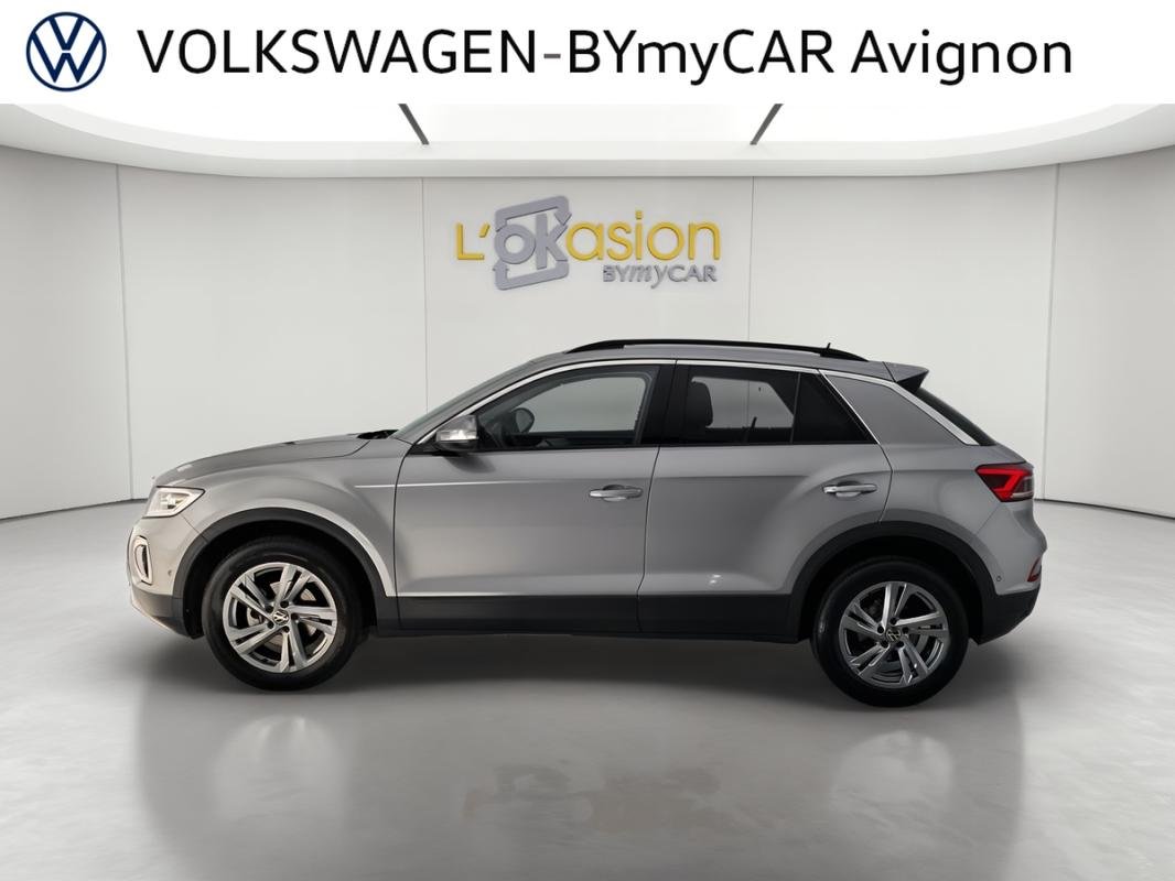 Volkswagen T-Roc - Photo 2