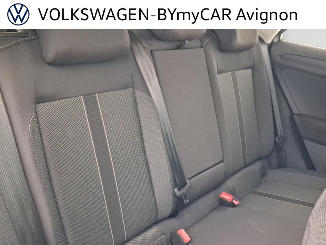 Volkswagen T-Roc - Photo 26
