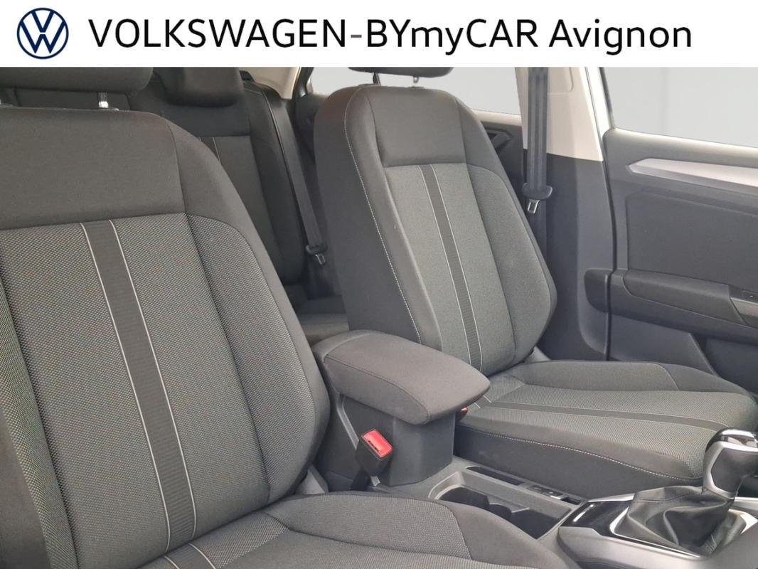 Volkswagen T-Roc - Photo 27