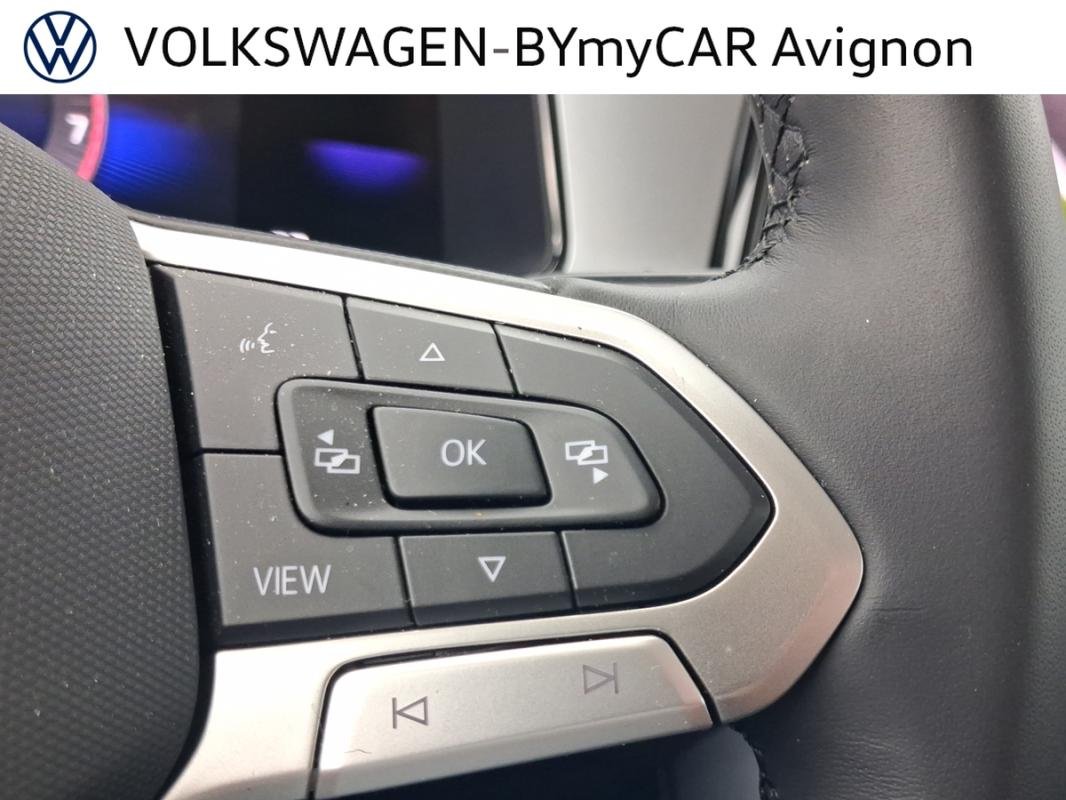 Volkswagen T-Roc - Photo 31