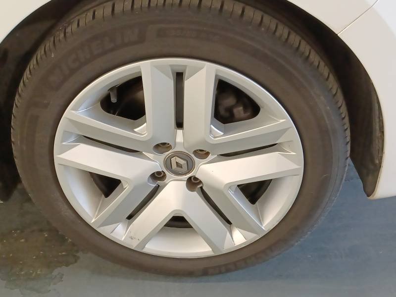 Renault Clio - Photo 21