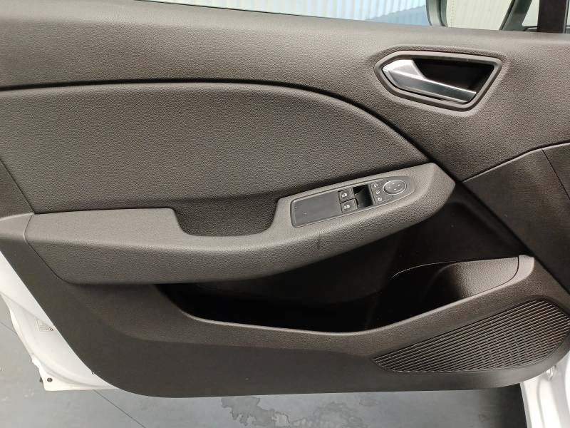 Renault Clio - Photo 33