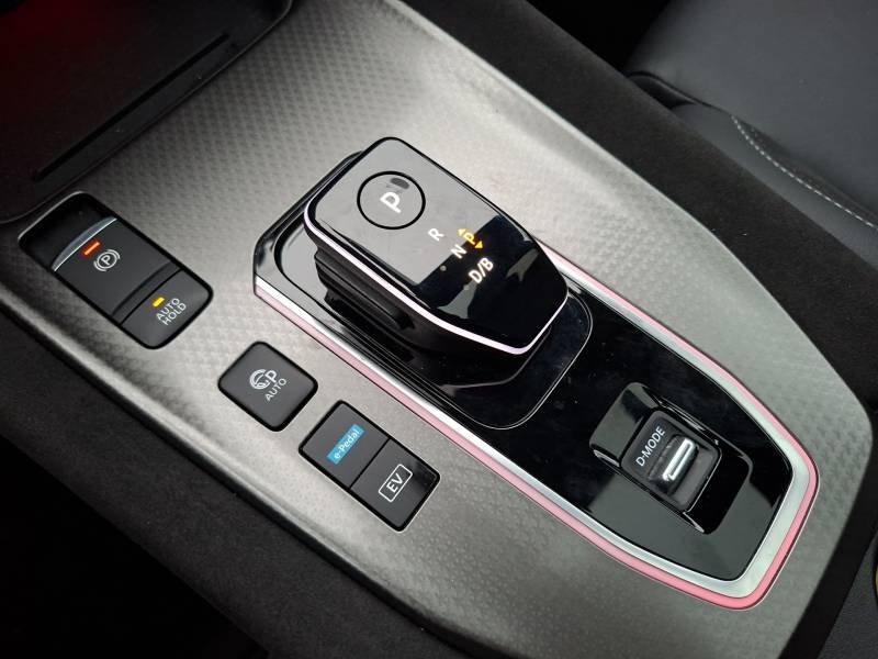 Nissan Qashqai - Photo 11