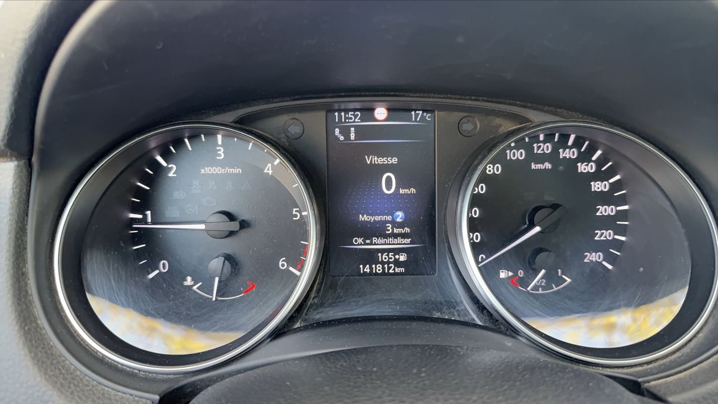 Nissan Qashqai - Photo 12