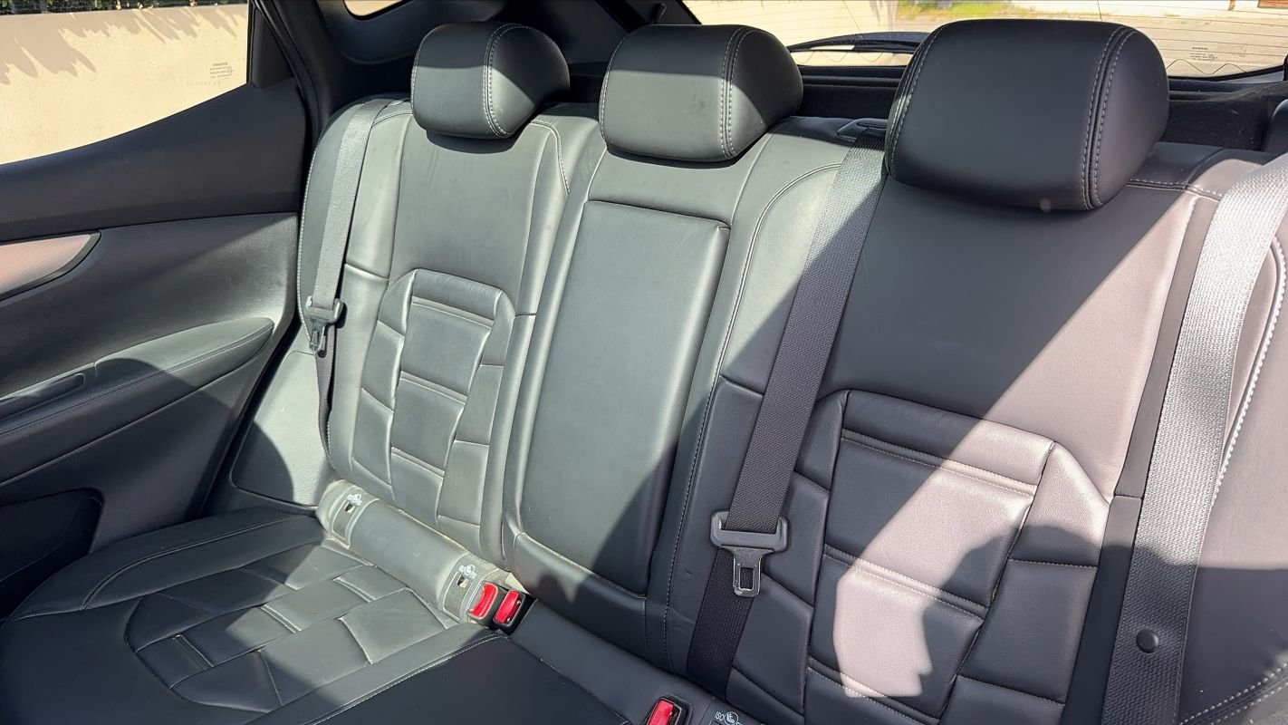 Nissan Qashqai - Photo 9