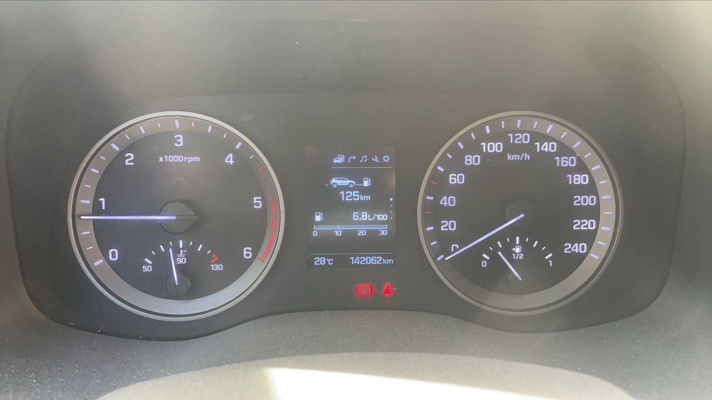 Hyundai Tucson - Photo 12