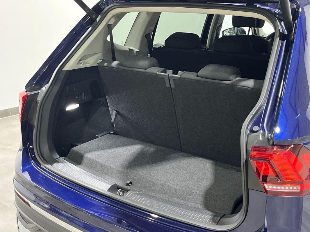 Volkswagen Tiguan Allspace - Photo 32