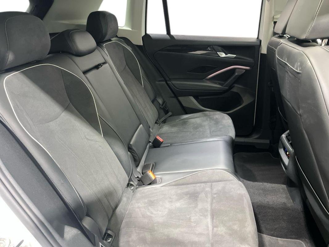 Volkswagen Tiguan - Photo 23