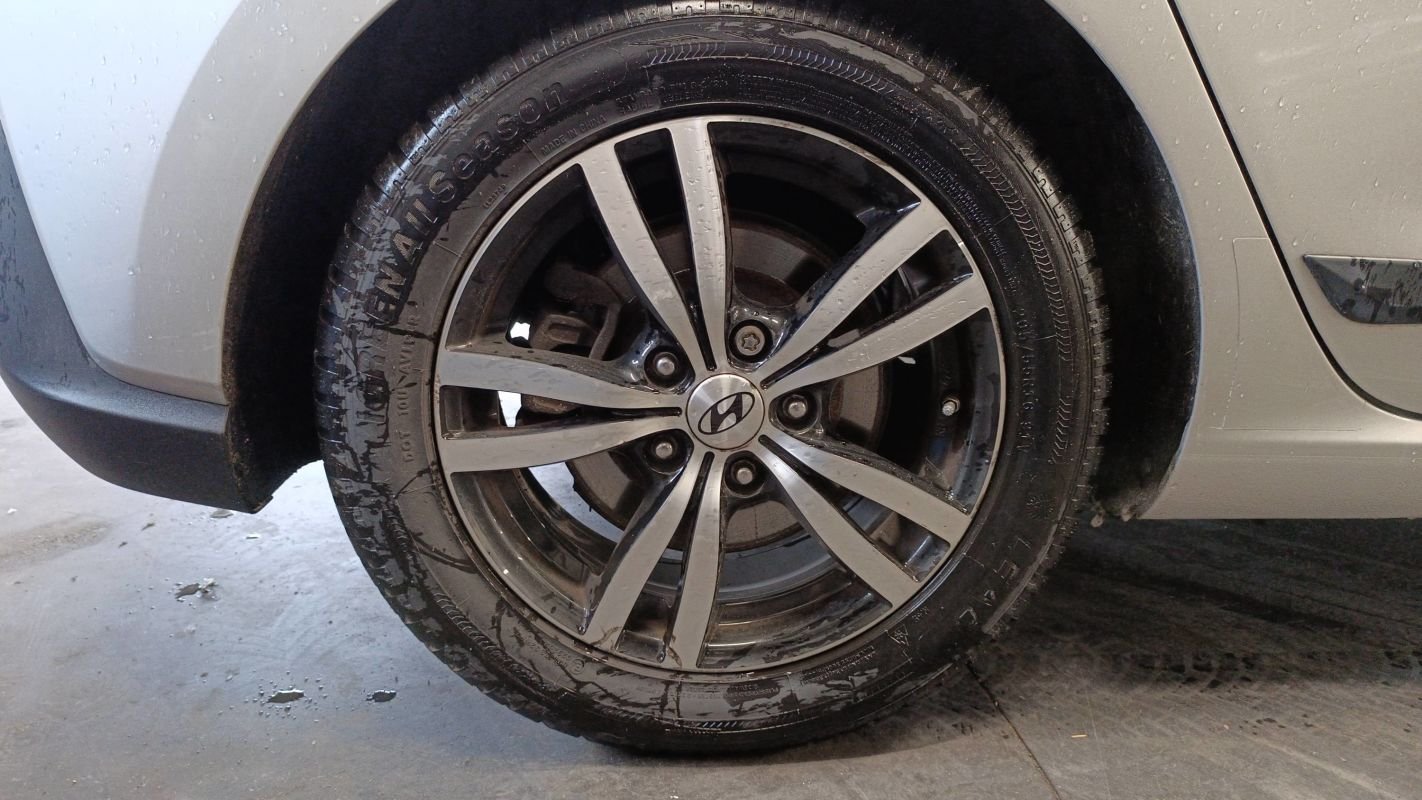 Hyundai i30 - Photo 16