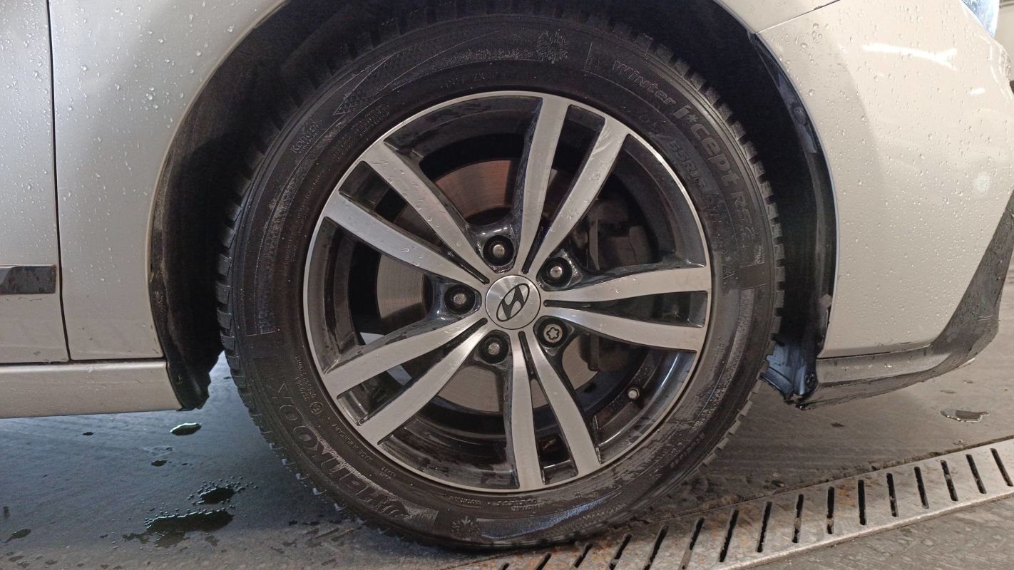 Hyundai i30 - Photo 17