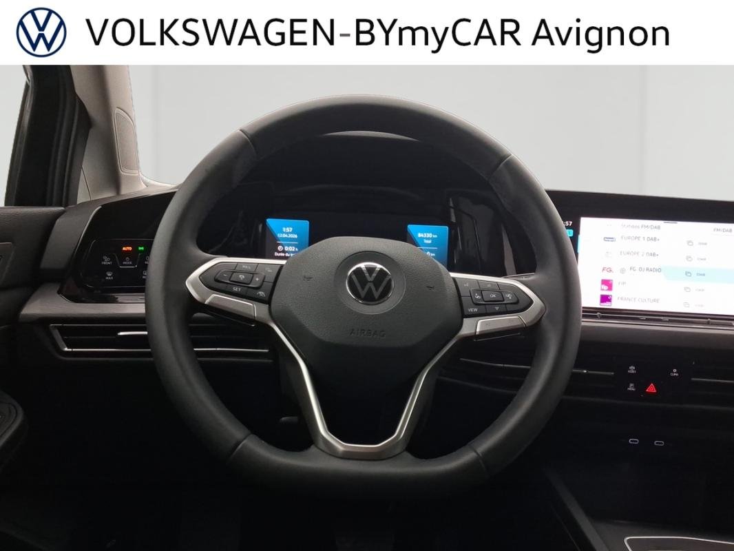 Volkswagen Golf - Photo 11