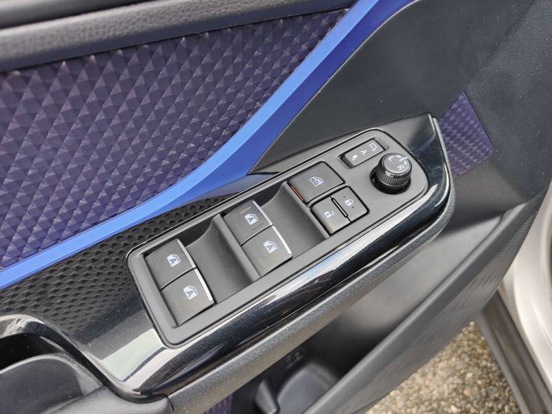 Toyota C-HR - Photo 13