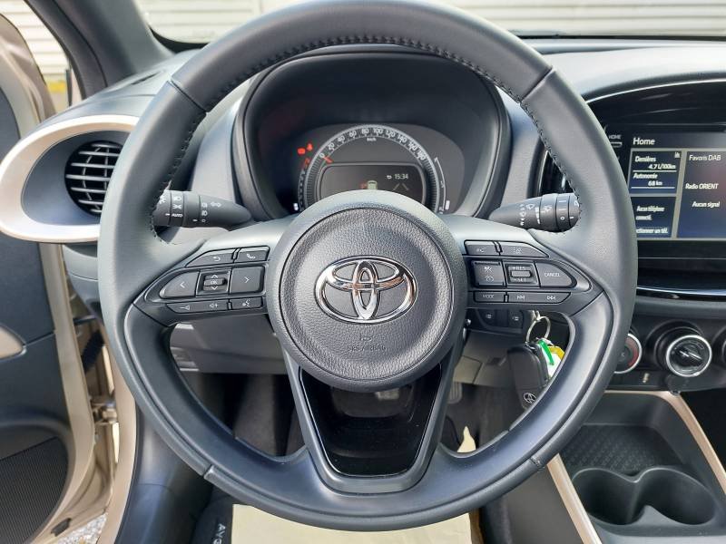 Toyota aygo x - Photo 12