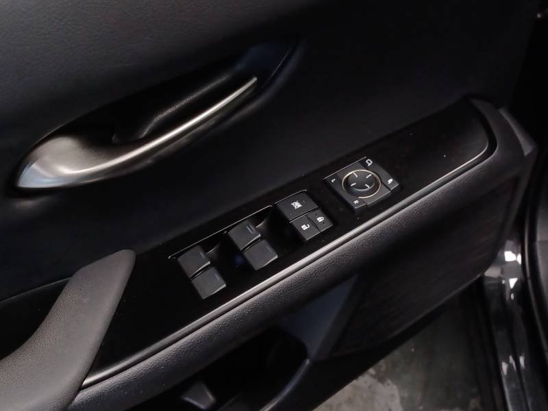 Lexus UX - Photo 15