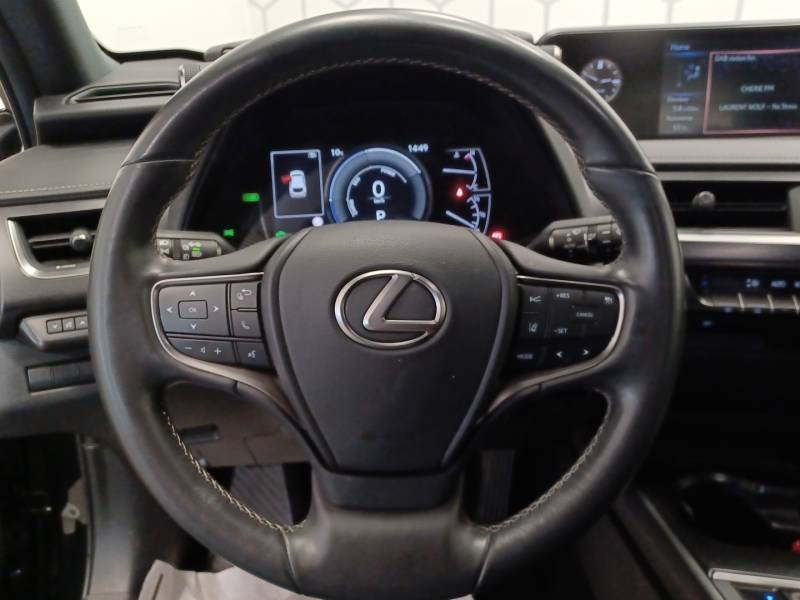 Lexus UX - Photo 17