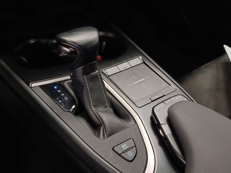 Lexus UX - Photo 23
