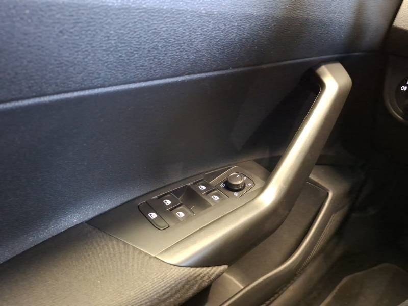 Volkswagen Taigo - Photo 22