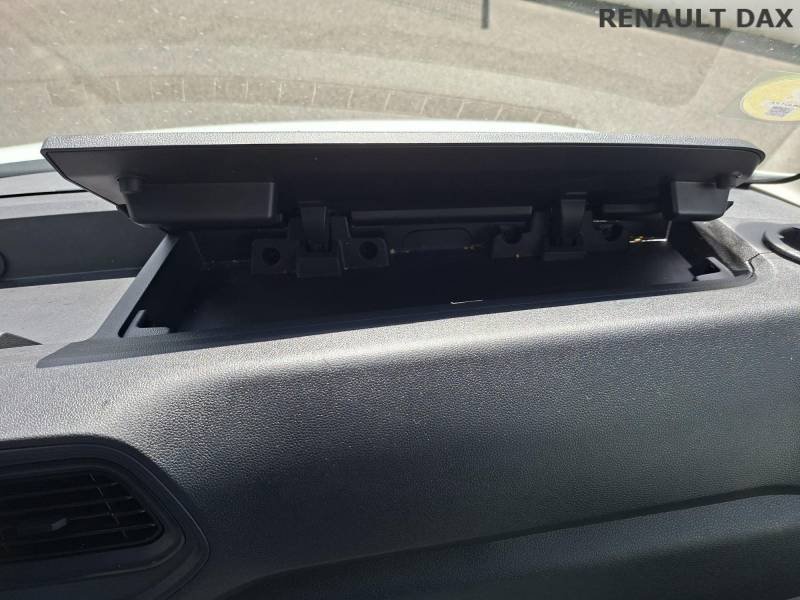 Renault Master - Photo 23