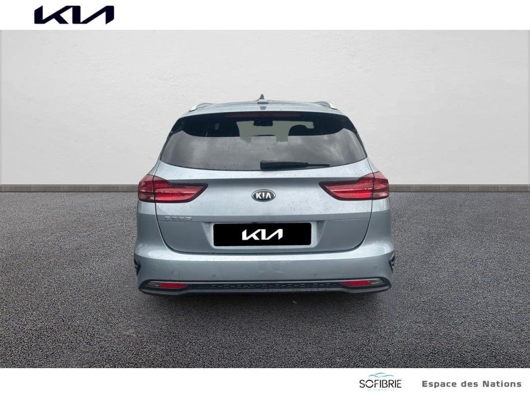 Kia Cee'd_SW - Photo 13
