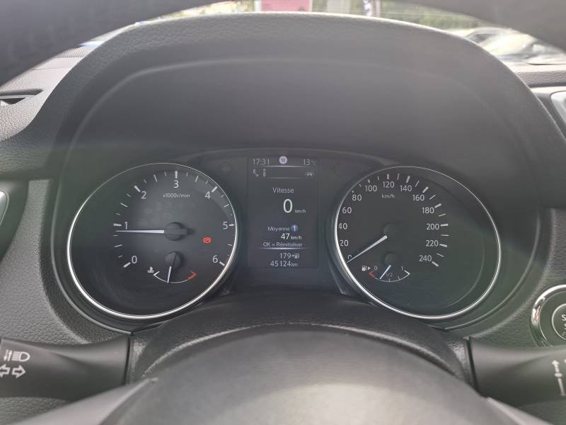 Nissan Qashqai - Photo 25