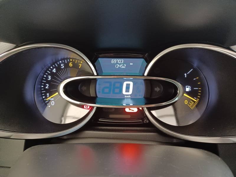 Renault Clio - Photo 20