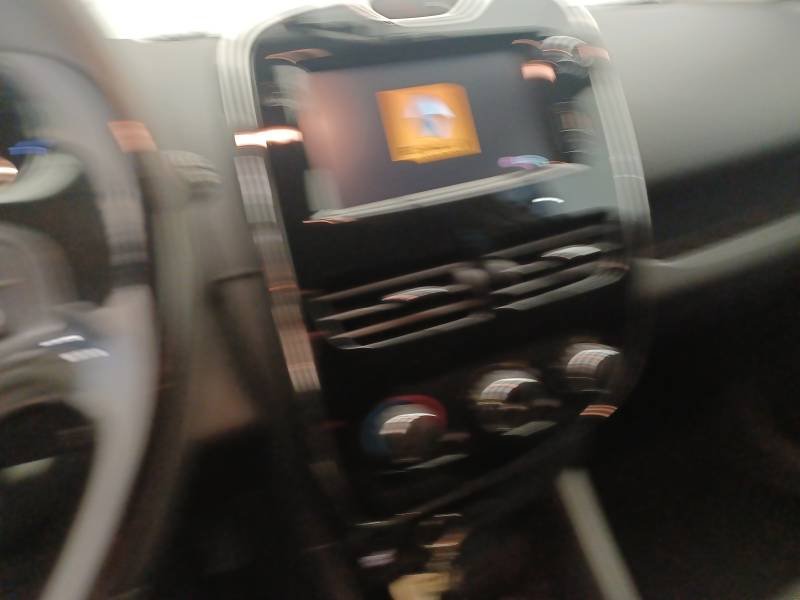Renault Clio - Photo 26