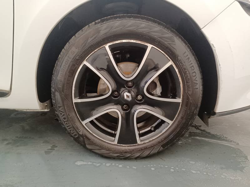 Renault Clio - Photo 10