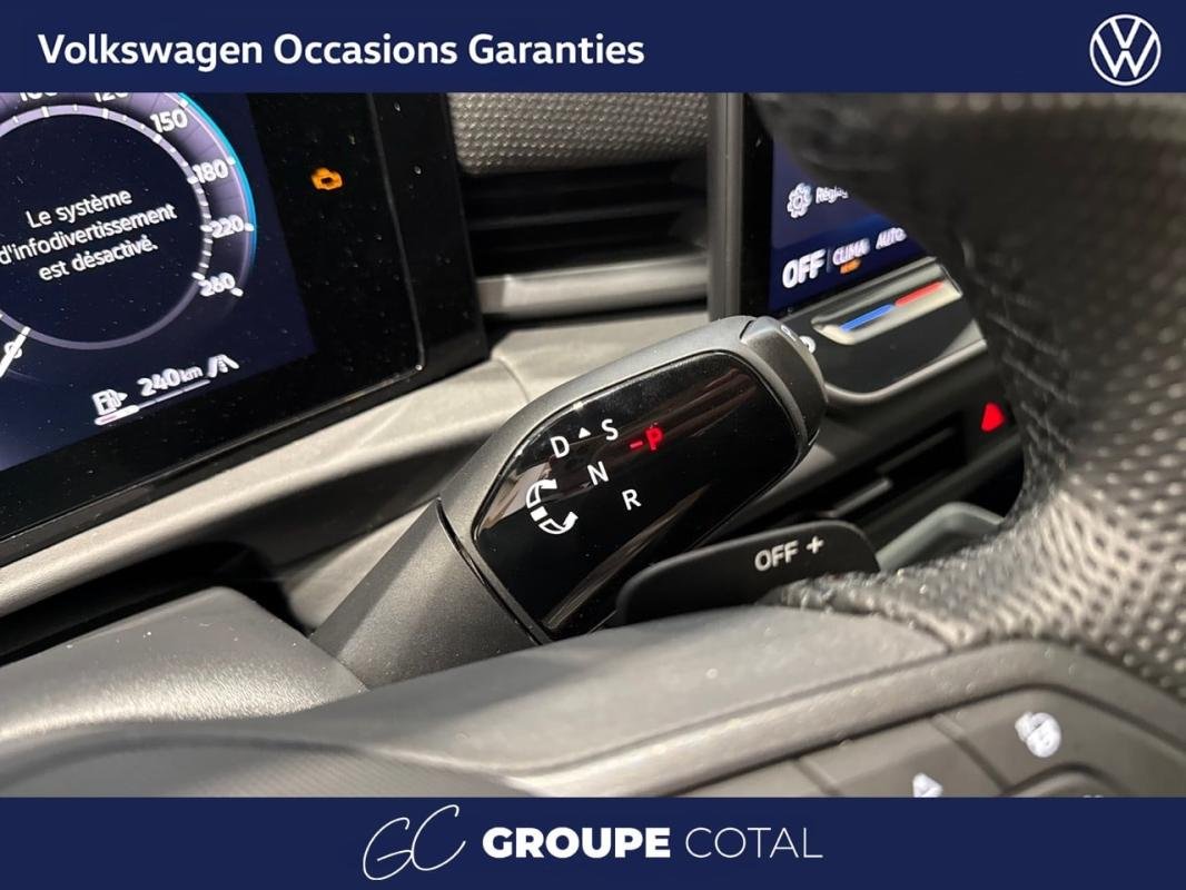 Volkswagen T-Roc - Photo 16