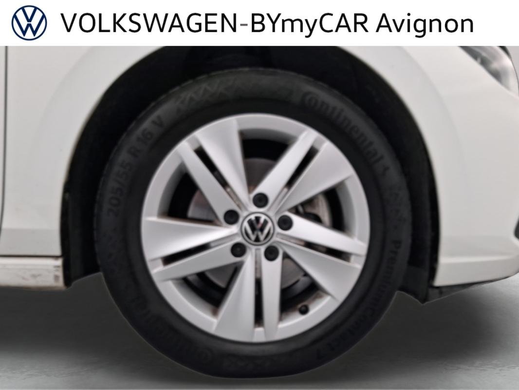 Volkswagen Golf - Photo 20